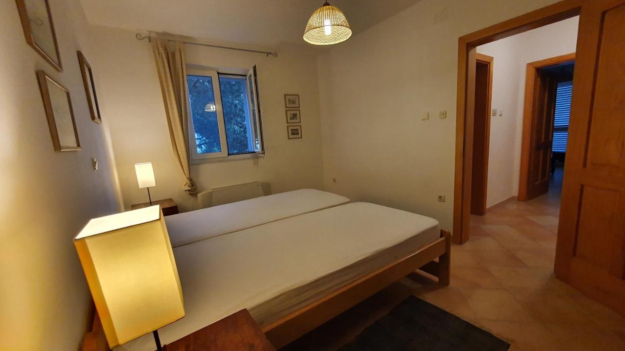 Sea Side Apartments 4* 노비비노돌스키 외부 사진
