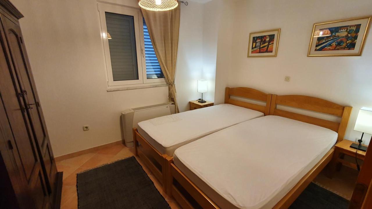 Sea Side Apartments 4* 노비비노돌스키 외부 사진